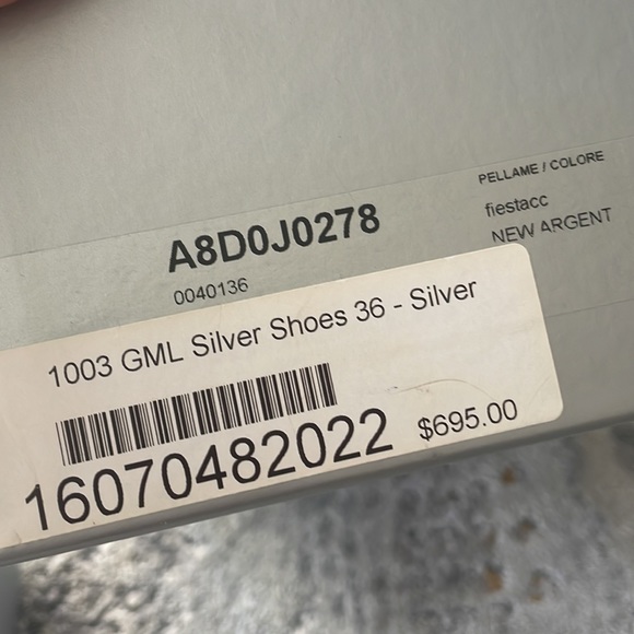 Size 6. Silver. You Can See Are New. Please No Low Blow Offers - Picture 7 of 15